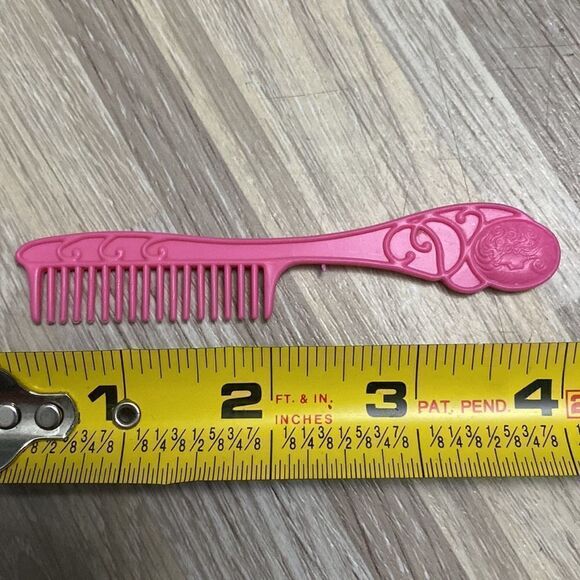 Angel face Barbie vintage doll makeup and travel comb 80s Barbie accessories - Picture 7 of 8